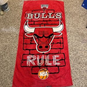 Vintage Kids’ Chicago Bulls Beach Towel